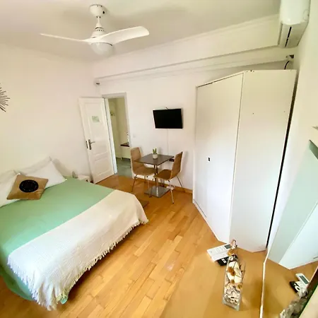 Affittacamere Refugio De Famoes