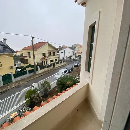 Affittacamere Refugio De Famoes Odivelas (Lisbon)